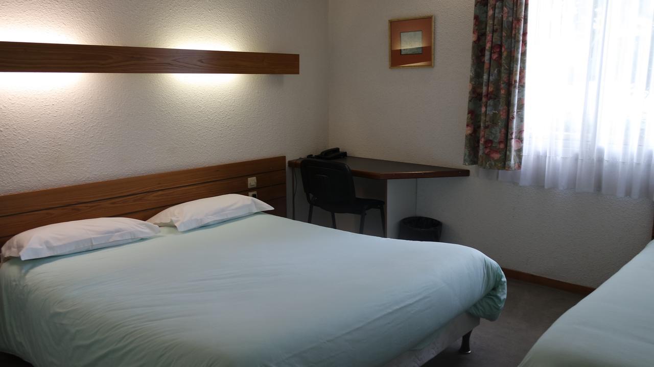Hotel Le Tulipier Cransac Ngoại thất bức ảnh