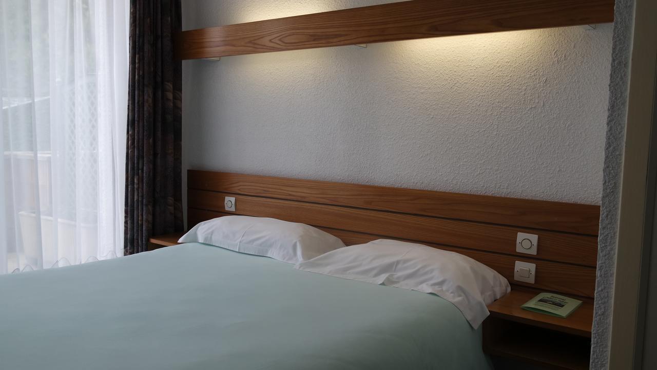 Hotel Le Tulipier Cransac Ngoại thất bức ảnh